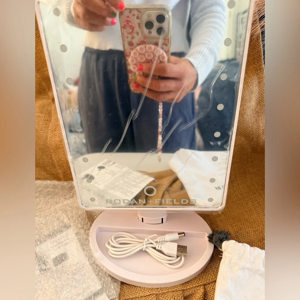 New Rodan+Fields branded LED portable travel makeup mirror 3 light settings